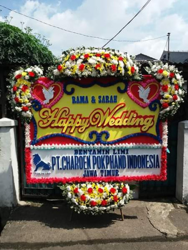 Karangan Bunga Pernikahan aula hotel dandang tingang palangkaraya